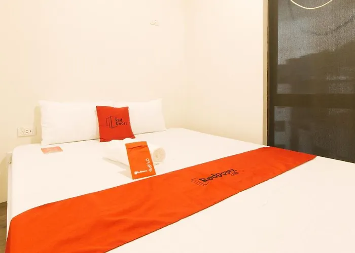 Reddoorz At Mytown Istanbul Makati - Quarantine Hotel